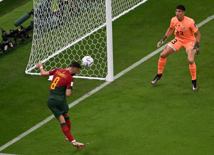 开云官方平台-美国强势乌拉圭，罗德里戈送出助攻
