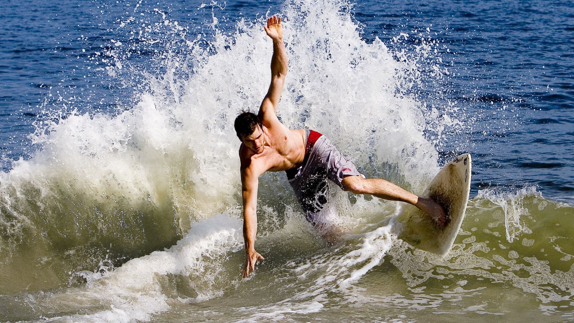 开云体育官方网站-致命一击的独白—当美加墨世界杯见证历史唯一性